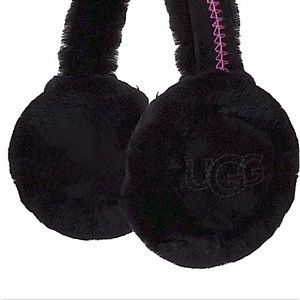 UGG NEW in Box Blk/Pnk Sheepskin ‘Embroidered EARMUFF One Size Fits Most
